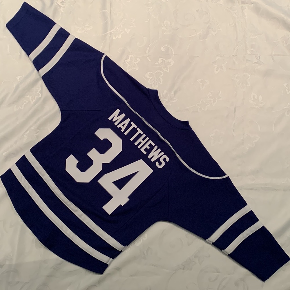 NHL Leafs Matthews jersey - Picture 2 of 10